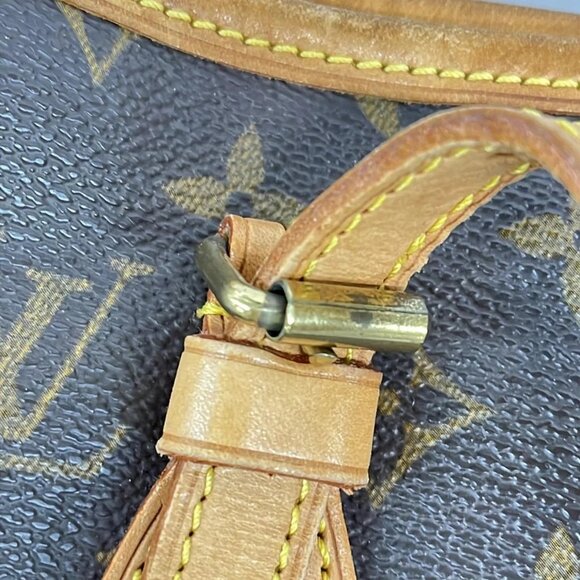 LOUIS VUITTON Petit Bucket M42238 Monogram - FL1000 Shoulder Bag - Picture 13 of 16